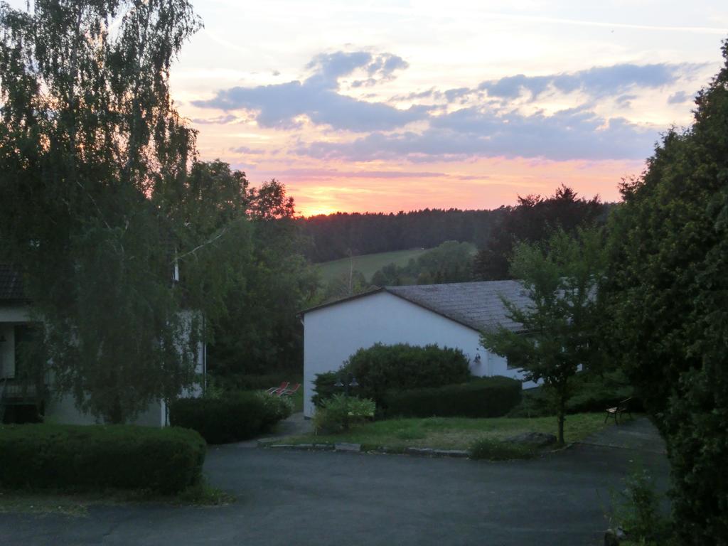 Waldhotel Stein Selbitz Bagian luar foto