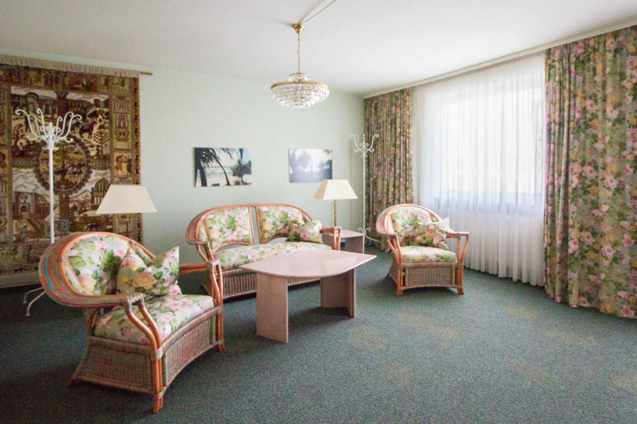 Waldhotel Stein Selbitz Bagian luar foto