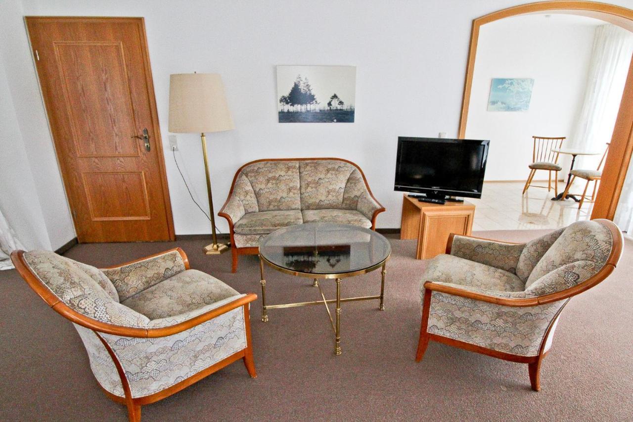 Waldhotel Stein Selbitz Bagian luar foto