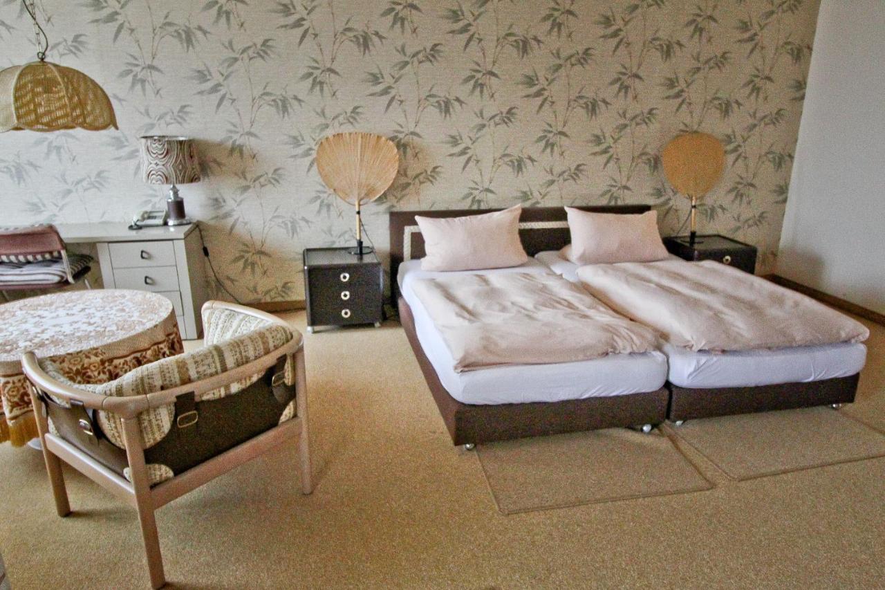 Waldhotel Stein Selbitz Bagian luar foto