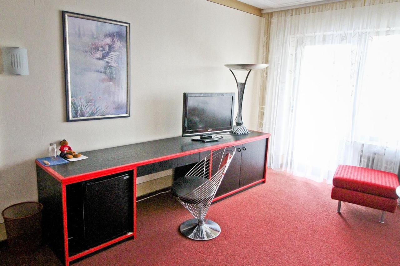 Waldhotel Stein Selbitz Bagian luar foto