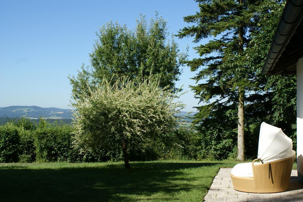 Waldhotel Stein Selbitz Bagian luar foto